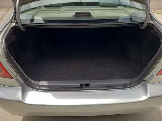 TOYOTA-COROLLA-2005