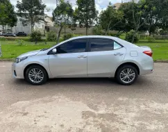 TOYOTA COROLLA 2.0 ALTIS 16V FLEX 4P AUTOMÁTICO TOYOTA COROLLA 2.0 ALTIS 16V FLEX 4P AUTOMÁTICO