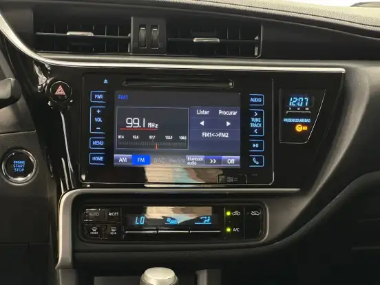 TOYOTA-COROLLA-2018