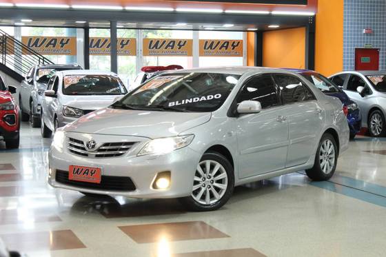 TOYOTA COROLLA 2.0 ALTIS 16V FLEX 4P AUTOMÁTICO