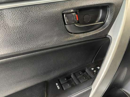 TOYOTA-COROLLA-2016