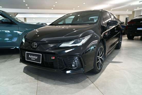 TOYOTA-COROLLA-2024