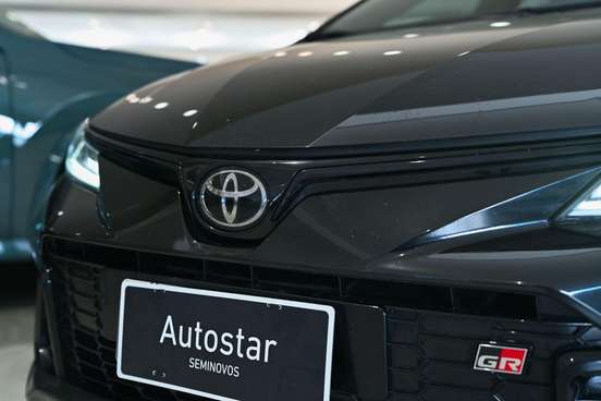 TOYOTA-COROLLA-2024