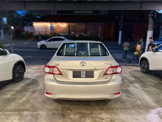 TOYOTA-COROLLA-2.0 XEI 16V FLEX 4P AUTOMÁTICO TOYOTA-COROLLA-2013