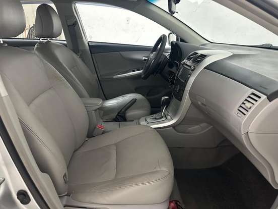 TOYOTA-COROLLA-2.0 XEI 16V FLEX 4P AUTOMÁTICO TOYOTA-COROLLA-2013