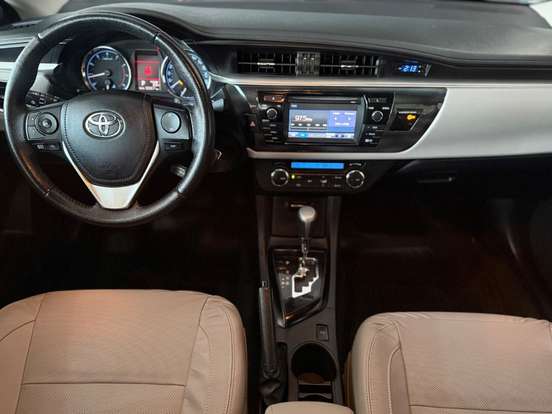 TOYOTA-COROLLA-2016