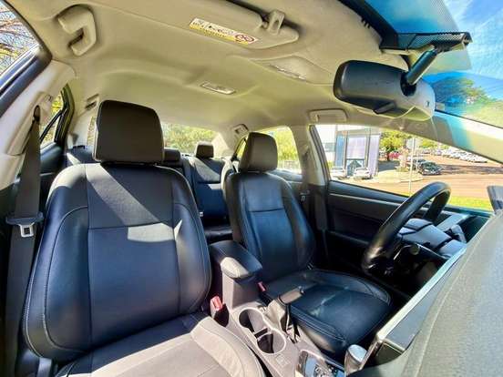TOYOTA-COROLLA-2018