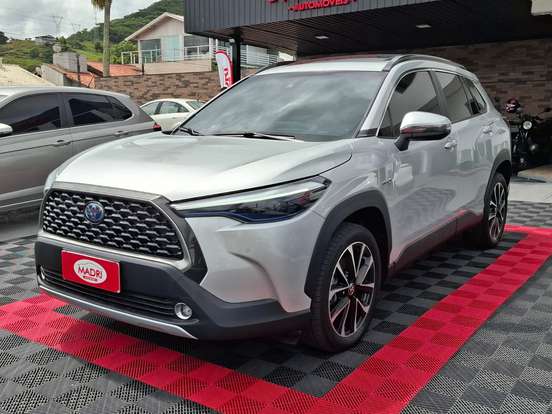 TOYOTA-COROLLA CROSS-2023