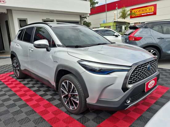 TOYOTA-COROLLA CROSS-2023