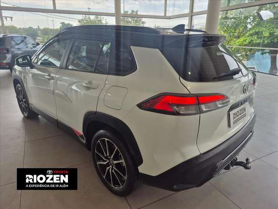 TOYOTA-COROLLA CROSS-2024