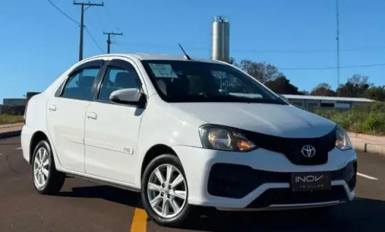 TOYOTA ETIOS 1.5 X SEDAN 16V FLEX 4P AUTOMÁTICO