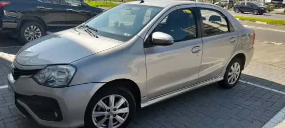 TOYOTA ETIOS 1.5 XLS SEDAN 16V FLEX 4P AUTOMÁTICO