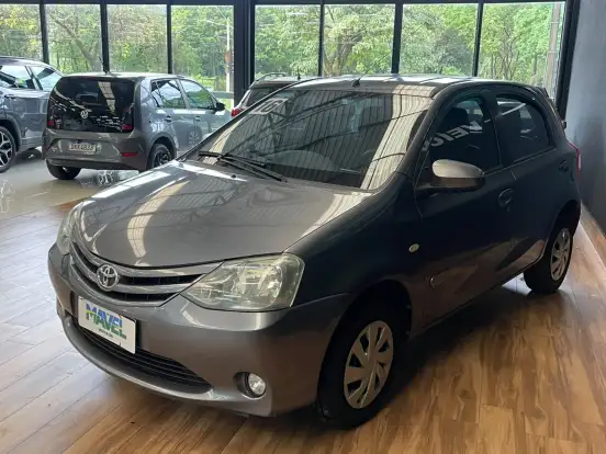 TOYOTA-ETIOS-1.5 XS 16V FLEX 4P MANUAL TOYOTA-ETIOS-2015
