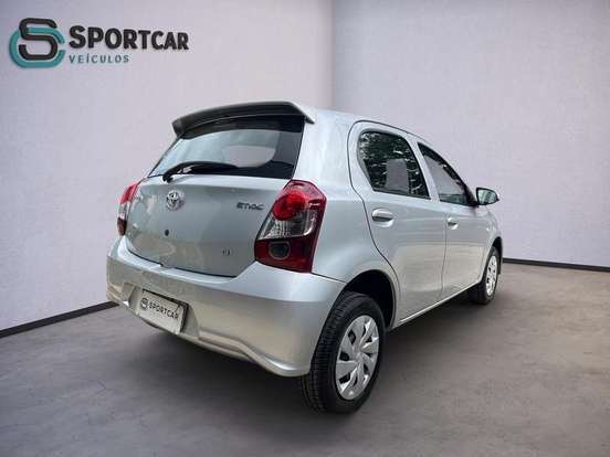 TOYOTA-ETIOS-1.3 X 16V FLEX 4P MANUAL TOYOTA-ETIOS-2019