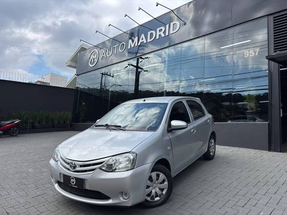 TOYOTA ETIOS 1.3 X 16V FLEX 4P MANUAL