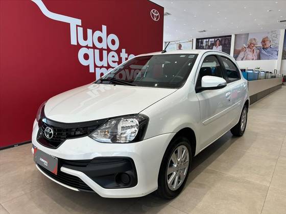 TOYOTA ETIOS 1.5 X PLUS 16V FLEX 4P MANUAL