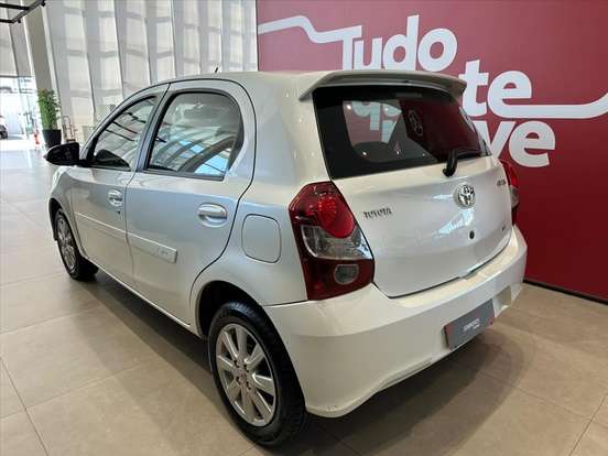 TOYOTA-ETIOS-1.5 X PLUS 16V FLEX 4P MANUAL TOYOTA-ETIOS-2019