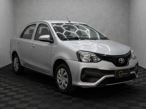 TOYOTA ETIOS 1.5 X SEDAN 16V FLEX 4P AUTOMÁTICO