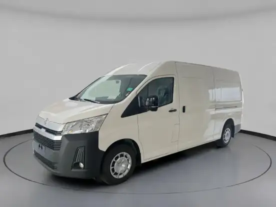 TOYOTA-HIACE-2.8 D-4D TURBO DIESEL MINIBUS 15+1 DX AUTOMÁTICO TOYOTA-HIACE-2025