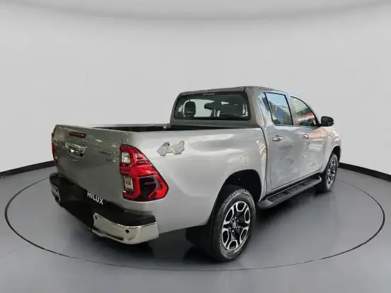 TOYOTA-HILUX-2.8 D-4D TURBO DIESEL CD SRV 4X4 AUTOMÁTICO TOYOTA-HILUX-2026