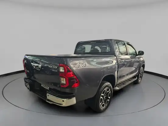 TOYOTA-HILUX-2.8 D-4D TURBO DIESEL CD SRX 4X4 AUTOMÁTICO TOYOTA-HILUX-2026
