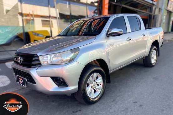 TOYOTA-HILUX-2019