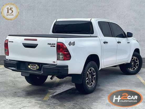 TOYOTA-HILUX-2.8 D-4D TURBO DIESEL CD POWER PACK 4X4 MANUAL TOYOTA-HILUX-2022