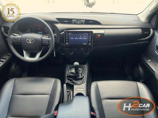 TOYOTA-HILUX-2.8 D-4D TURBO DIESEL CD POWER PACK 4X4 MANUAL TOYOTA-HILUX-2022