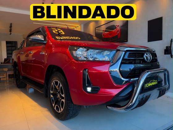 TOYOTA HILUX 2.8 D-4D TURBO DIESEL CD SRV 4X4 AUTOMÁTICO
