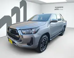 TOYOTA HILUX 2.8 D-4D TURBO DIESEL CD SRV 4X4 AUTOMÁTICO TOYOTA HILUX 2.8 D-4D TURBO DIESEL CD SRV 4X4 AUTOMÁTICO