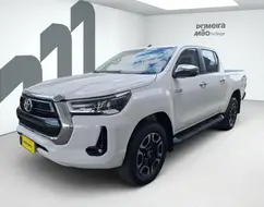 TOYOTA HILUX 2.8 D-4D TURBO DIESEL CD SRV 4X4 AUTOMÁTICO TOYOTA HILUX 2.8 D-4D TURBO DIESEL CD SRV 4X4 AUTOMÁTICO