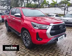TOYOTA HILUX 2.8 D-4D TURBO DIESEL CD SRX 4X4 AUTOMÁTICO TOYOTA HILUX 2.8 D-4D TURBO DIESEL CD SRX 4X4 AUTOMÁTICO