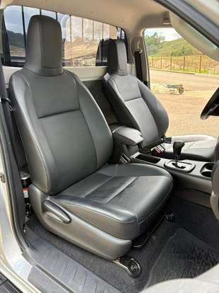 TOYOTA-HILUX-2025