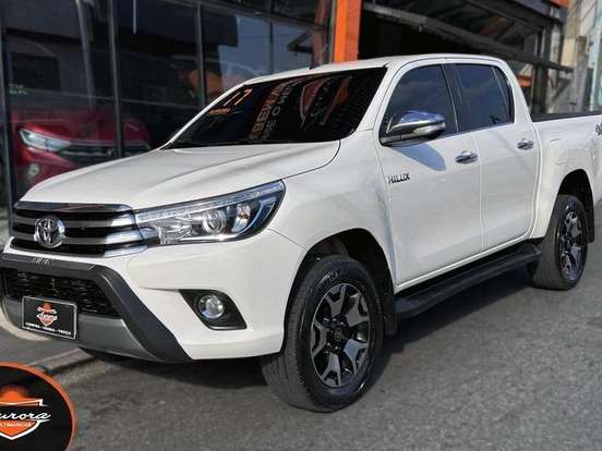 TOYOTA-HILUX-2.8 SRX 4X4 CD 16V DIESEL 4P AUTOMÁTICO TOYOTA-HILUX-2016