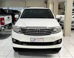 TOYOTA HILUX SW4 2.7 SR 4X2 16V FLEX 4P AUTOMÁTICO TOYOTA HILUX SW4 2.7 SR 4X2 16V FLEX 4P AUTOMÁTICO
