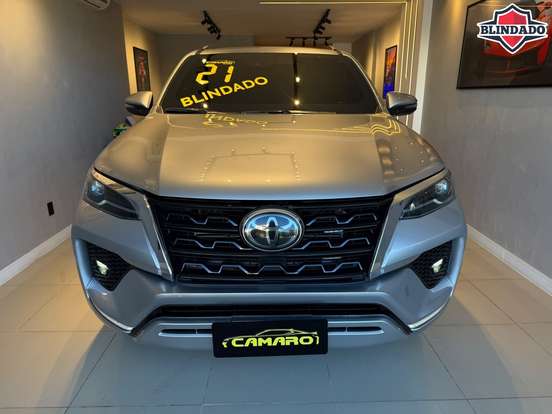 TOYOTA-HILUX SW4-2021