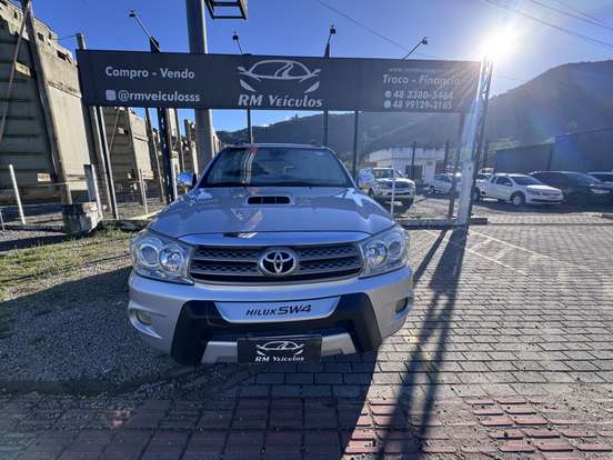 TOYOTA-HILUX SW4-3.0 SRV 4X4 16V TURBO INTERCOOLER DIESEL 4P AUTOMÁTICO TOYOTA-HILUX SW4-2008