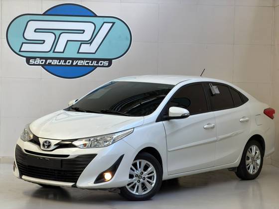 TOYOTA YARIS 1.5 16V FLEX SEDAN XL PLUS TECH MULTIDRIVE