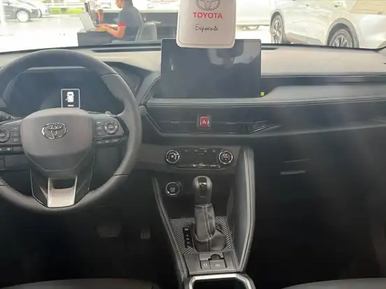 TOYOTA-YARIS CROSS-2026