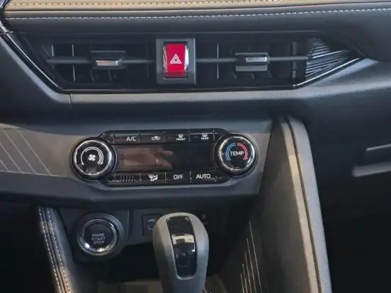 TOYOTA-YARIS CROSS-2026