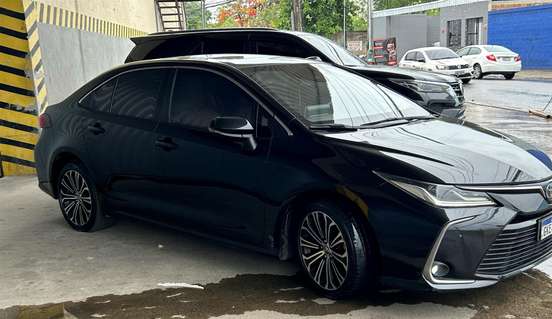 TOYOTA-COROLLA-2021