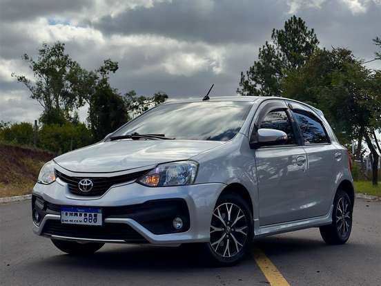 TOYOTA-ETIOS-1.5 PLATINUM 16V FLEX 4P AUTOMÁTICO TOYOTA-ETIOS-2016
