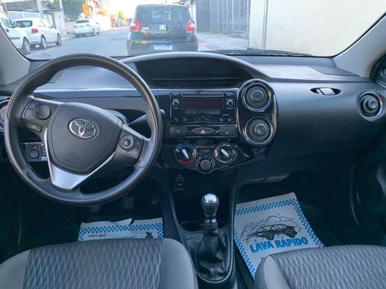 TOYOTA-ETIOS-1.5 XS SEDAN 16V FLEX 4P MANUAL TOYOTA-ETIOS-2016