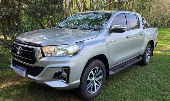 TOYOTA HILUX 2.7 SRV 4X4 CD 16V FLEX 4P AUTOMÁTICO