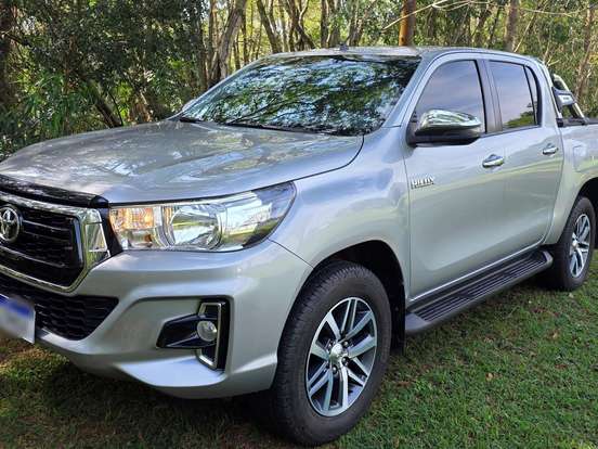 TOYOTA-HILUX-2.7 SRV 4X4 CD 16V FLEX 4P AUTOMÁTICO TOYOTA-HILUX-2018