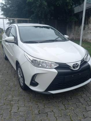 TOYOTA YARIS 1.5 16V FLEX SEDAN XL LIVE MULTIDRIVE