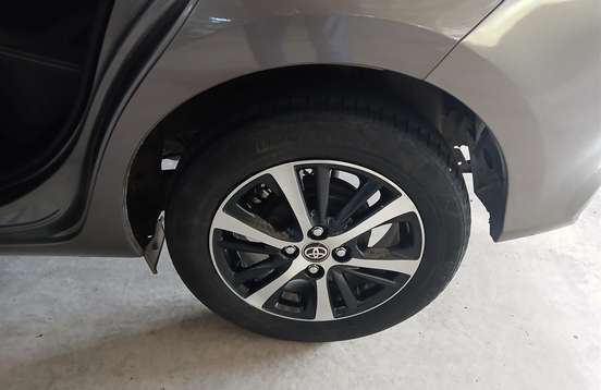 TOYOTA-YARIS-1.5 16V FLEX XLS MULTIDRIVE TOYOTA-YARIS-2019