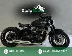 TRIUMPH BONNEVILLE BOBBER 1200 TRIUMPH BONNEVILLE BOBBER 1200