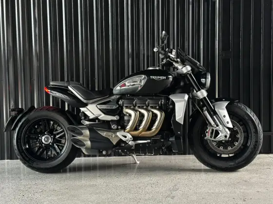 TRIUMPH ROCKET III R 