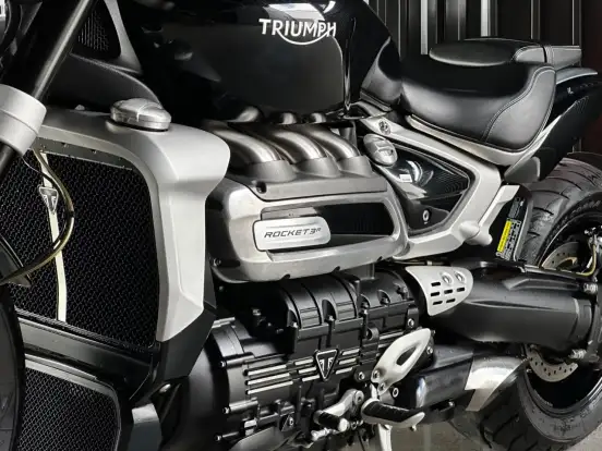 TRIUMPH-ROCKET III R TRIUMPH-ROCKET III R-2020